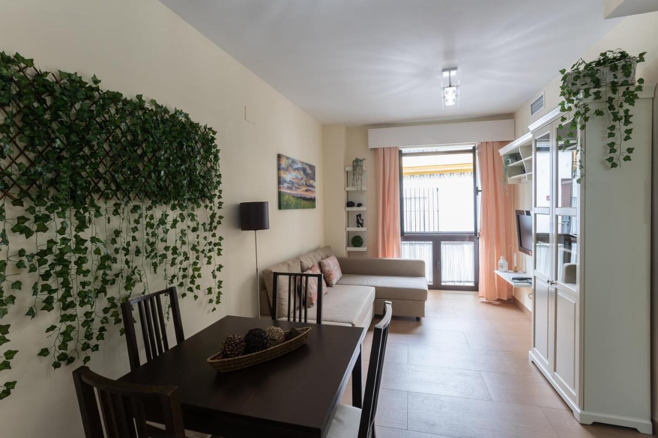 Sol Sevilla Urban Apartment Exterior photo